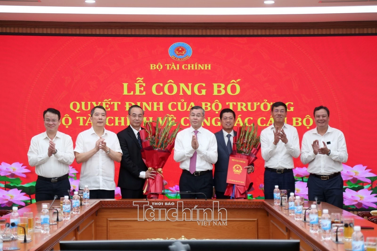 Bộ Tài chính bổ nhiệm Vụ trưởng Vụ Tổ chức cán bộ, Giám đốc Kho bạc Nhà nước Bộ Tài chính bổ nhiệm Vụ trưởng Vụ Tổ chức cán bộ, Giám đốc Kho bạc Nhà nước