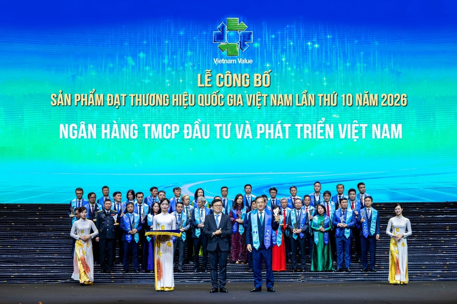 BIDV khẳng định vị thế “Thương hiệu quốc gia” BIDV khẳng định vị thế “Thương hiệu quốc gia”
