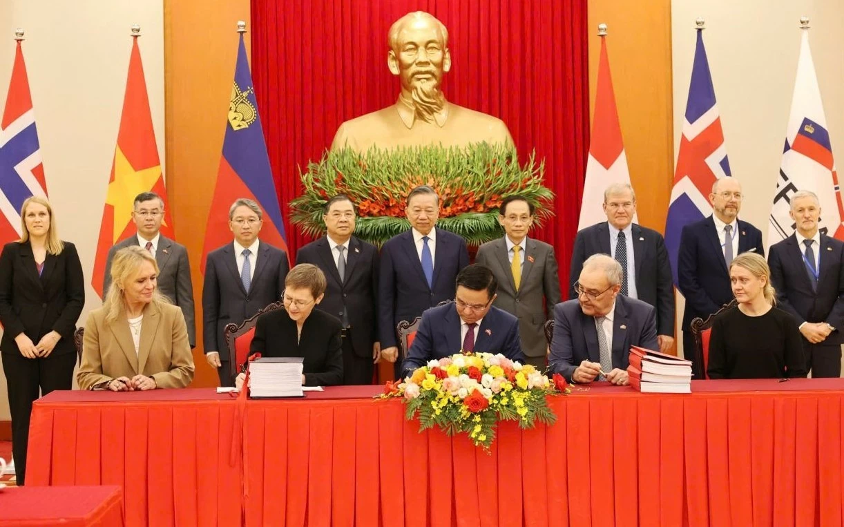 viet nam efta chinh thuc ky hiep dinh thuong mai tu do