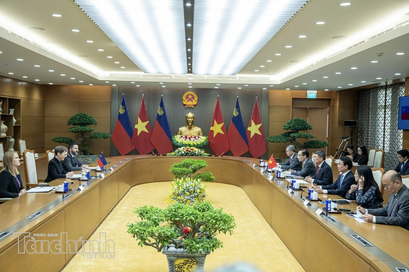 Thủ tướng Lê Minh Hưng chủ trì lễ đón chính thức Thủ tướng Liechtenstein