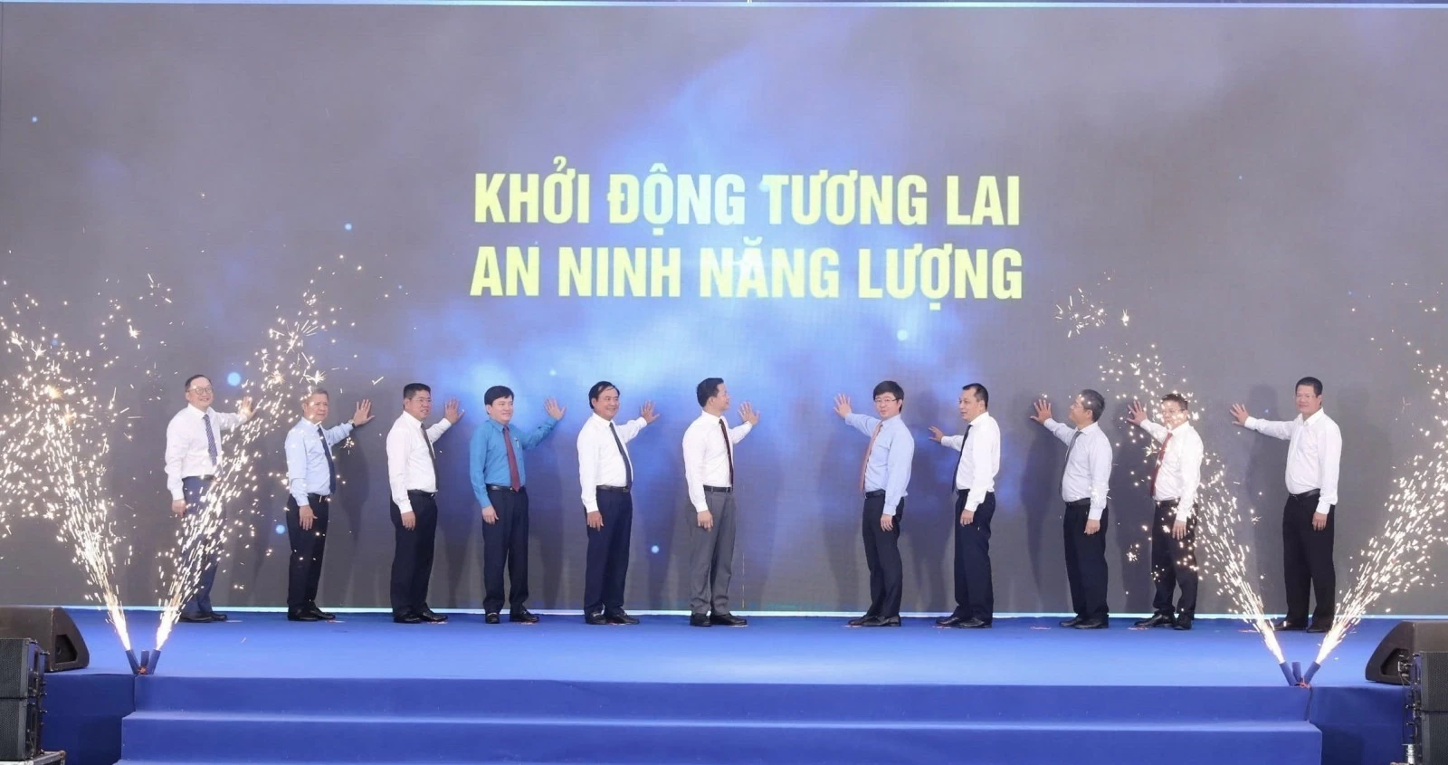 EVN khởi công dự án điện LNG Quảng Trạch II EVN khởi công dự án Nhà máy Nhiệt điện LNG Quảng Trạch II