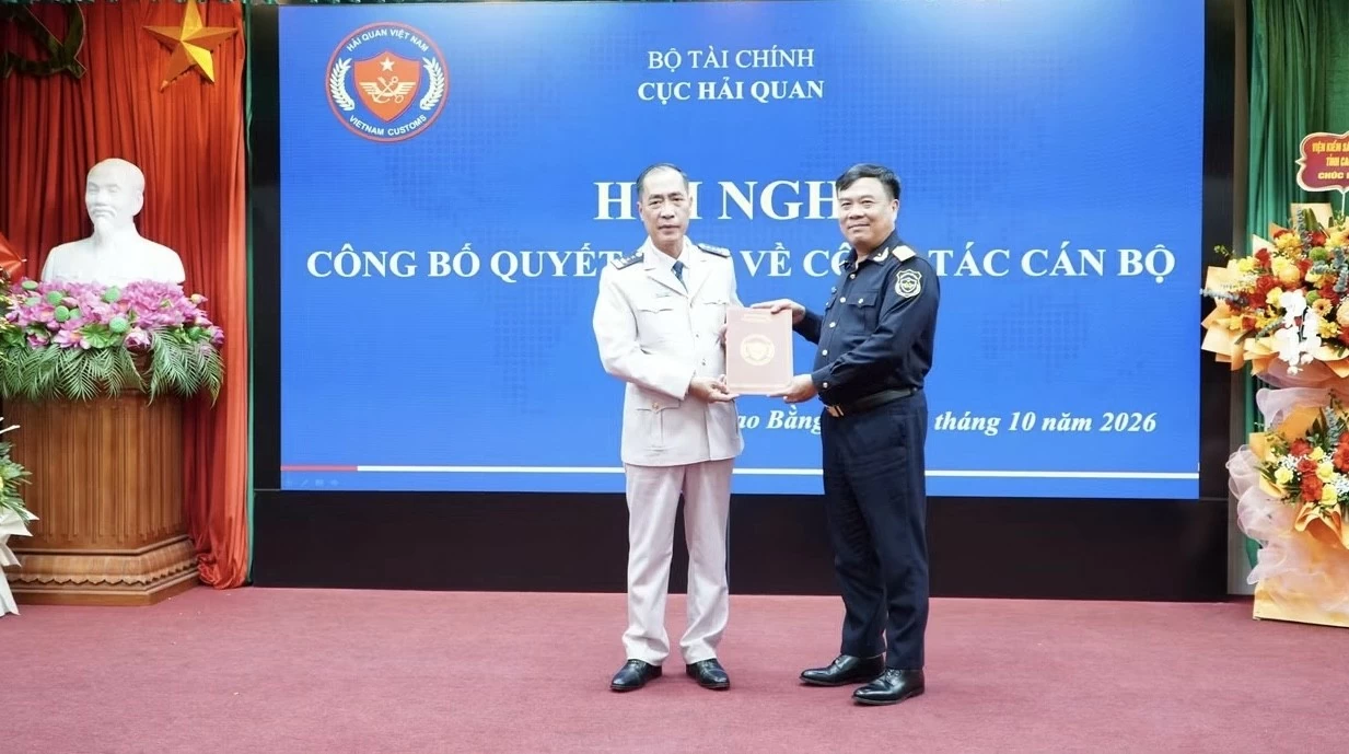 Cục Hải quan trao quyết định bổ nhiệm tân Chi cục trưởng Hải quan khu vực XVI
