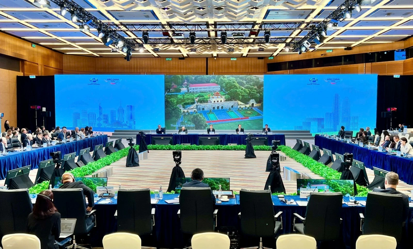 Việt Nam ch&iacute;nh thức tiếp nhận vai tr&ograve; chủ tr&igrave; Tiến tr&igrave;nh Bộ trưởng T&agrave;i ch&iacute;nh APEC 2027