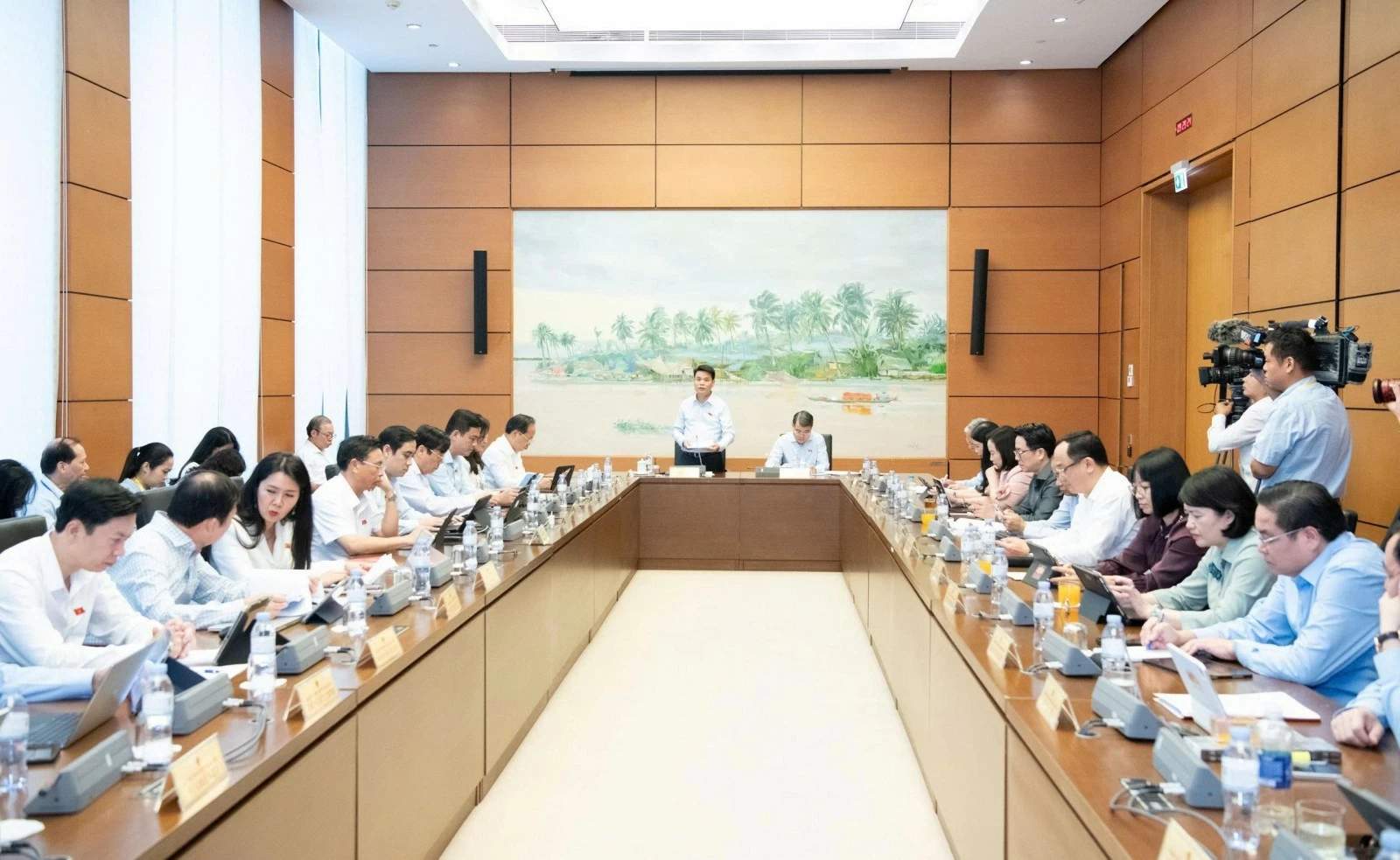 Chủ tịch Quốc hội: Nâng cao hiệu quả Quỹ Bảo hiểm xã hội nhưng không đánh đổi an toàn