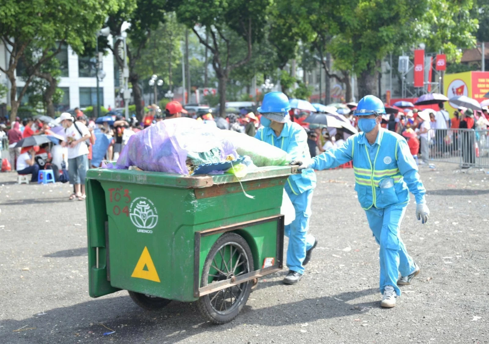 Hà Nội: Gỡ điểm nghẽn chi phí xử lý chất thải, nâng hiệu quả ngân sách môi trường Hà Nội: Gỡ điểm nghẽn chi phí xử lý chất thải, nâng hiệu quả ngân sách môi trường