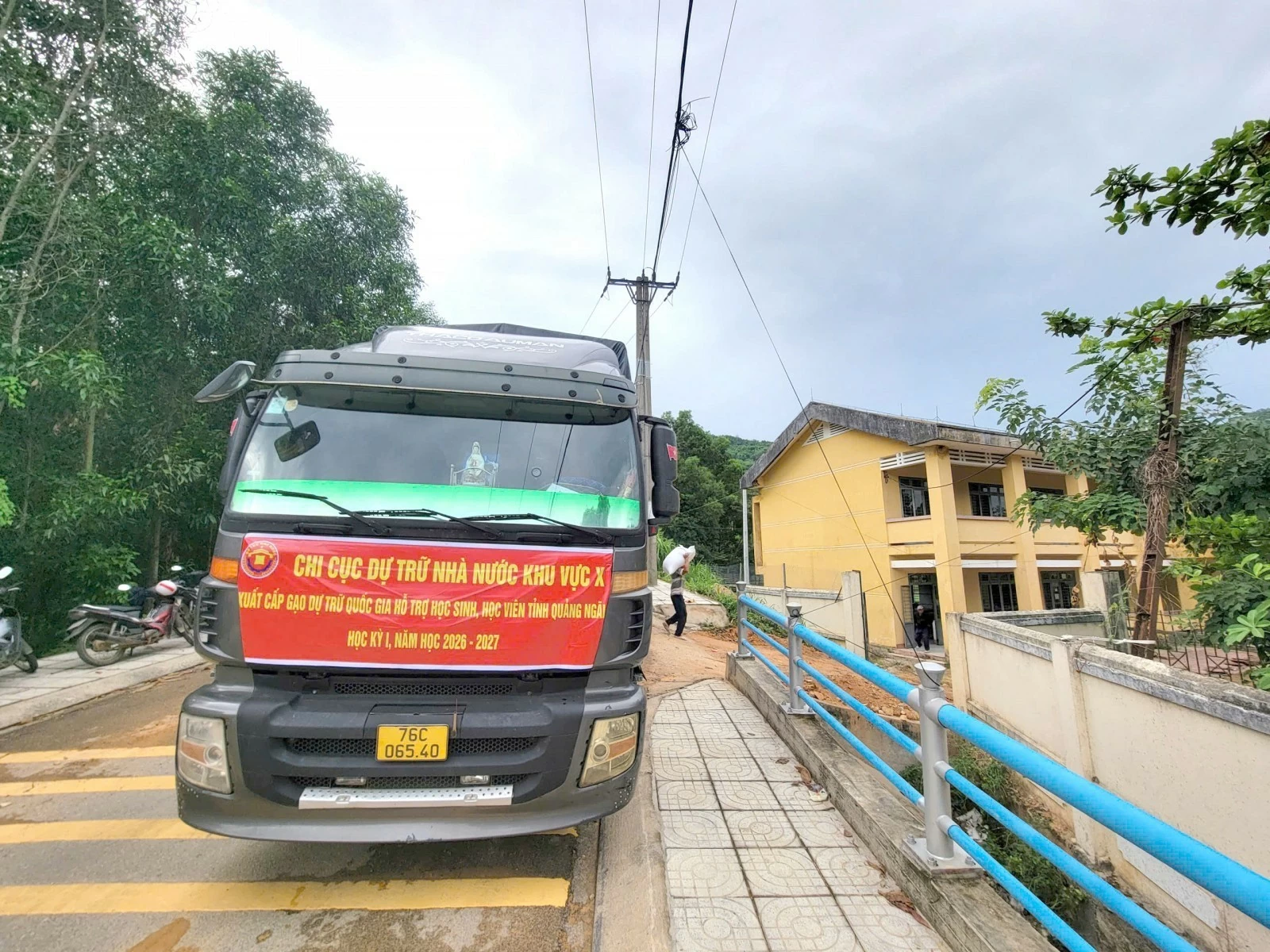 Xuất cấp bổ sung gần 451 tấn gạo dự trữ quốc gia hỗ trợ học sinh tỉnh Quảng Ngãi