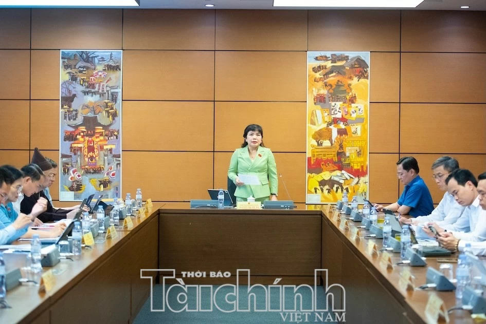 Bộ trưởng Ngô Văn Tuấn: Triển khai hàng loạt chính sách để người dân được thụ hưởng thành quả tăng trưởng Bộ trưởng Ngô Văn Tuấn: Triển khai hàng loạt chính sách để người dân được thụ hưởng thành quả tăng trưởng