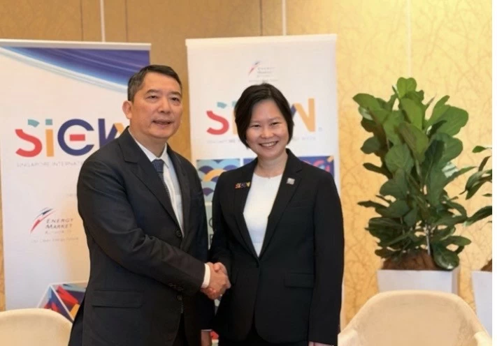 Dự án xuất khẩu điện Việt Nam - Malaysia - Singapore
đạt dấu mốc quan trọng tại SIEW 2026