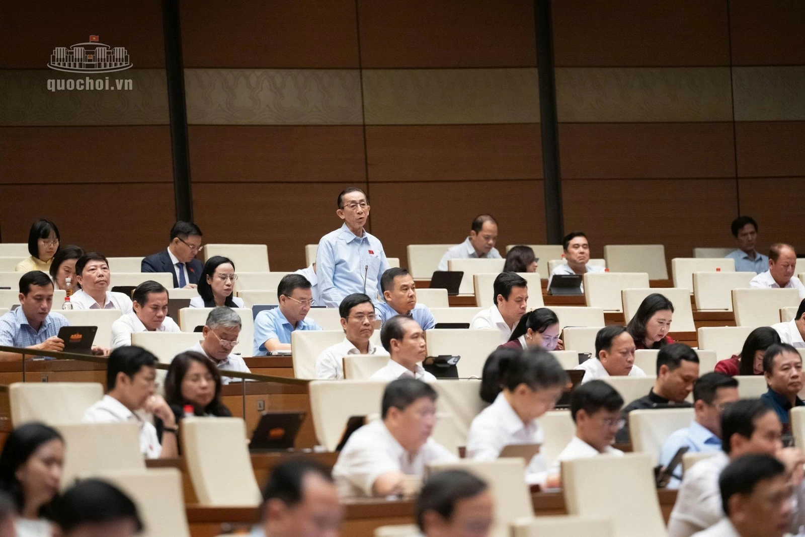 Hỗ trợ tái cơ cấu doanh nghiệp, khơi thông dòng vốn cho thị trường chứng khoán Hỗ trợ tái cơ cấu doanh nghiệp, khơi thông dòng vốn cho thị trường chứng khoán