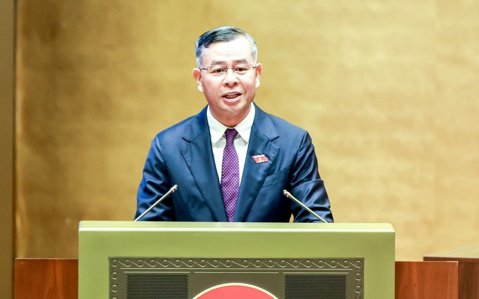 bo truong ngo van tuan cai cach thu tuc chung khoan khong dong nghia voi ha tieu chuan