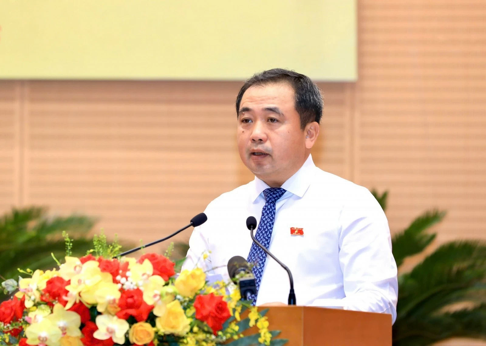 Hà Nội quyết liệt tháo gỡ điểm nghẽn, khơi thông nguồn lực phát triển Thủ đô Hà Nội quyết liệt tháo gỡ điểm nghẽn, khơi thông nguồn lực phát triển Thủ đô