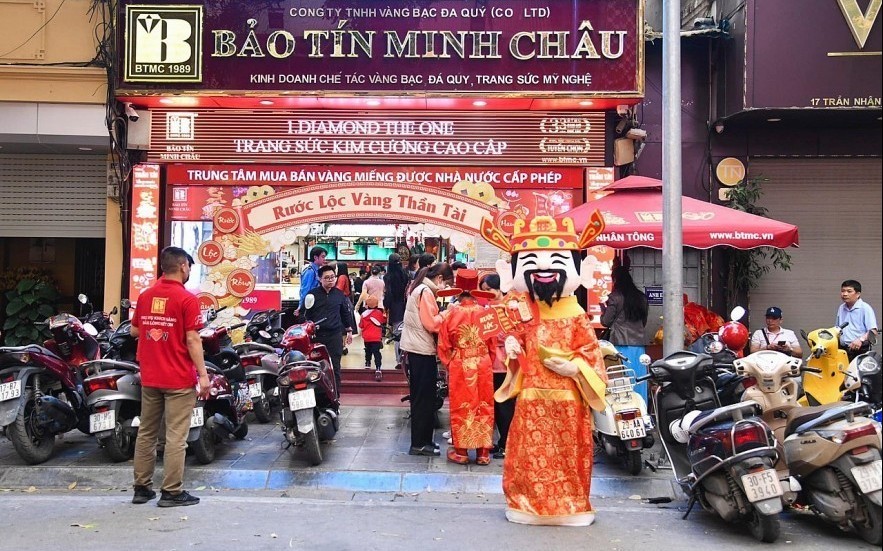 Ngân hàng Nhà nước làm rõ ngưỡng thanh toán 5 triệu đồng khi mua bán vàng, xử lý hành vi né quy định