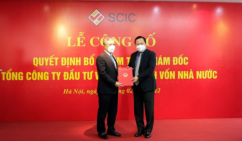 Bổ nhiệm ông Nguyễn Quốc Huy là một bước tiến quan trọng cho công ty chúng ta. Với kinh nghiệm và tầm nhìn sáng suốt của ông, chắc chắn sẽ đem lại nhiều giá trị cho doanh nghiệp. Chúc mừng ông Quốc Huy và hy vọng chúng ta sẽ cùng nhau phát triển successfully.