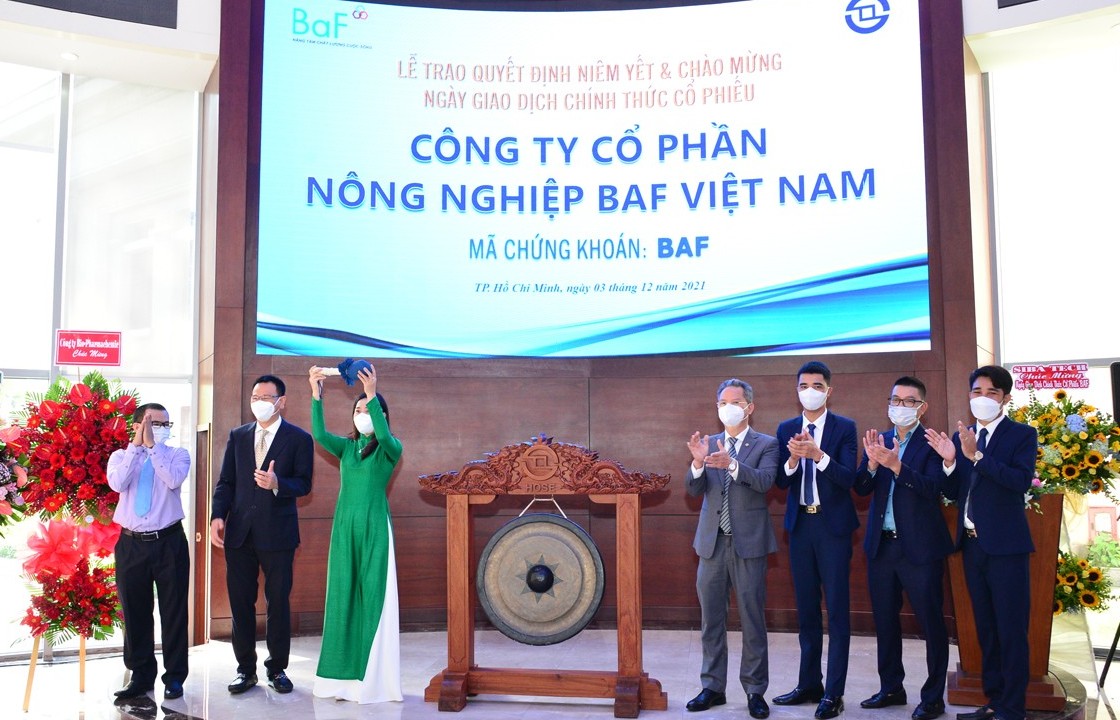Cổ phiếu BAF chính thức chào sàn HOSE với giá 20.000 đồng/cổ phiếu