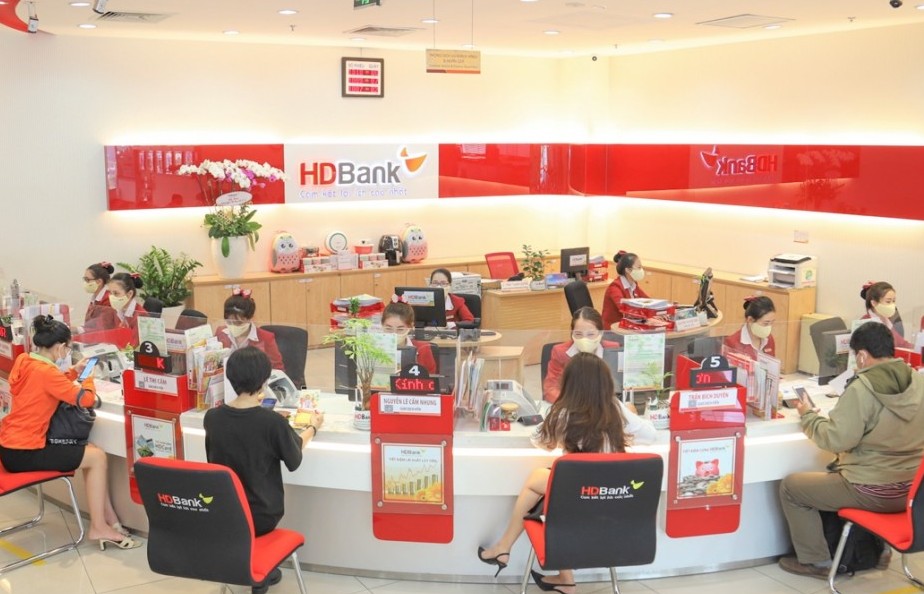 FWD Việt Nam bắt tay HDBank: Khách hàng được lợi