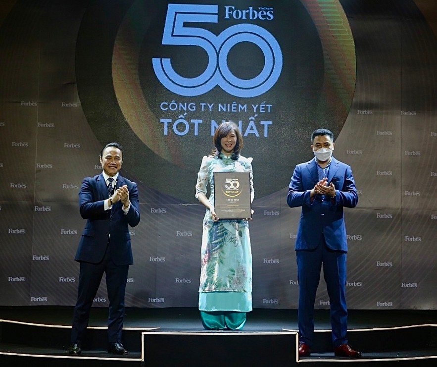 Bảo Việt - Top 50 công ty niêm yết tốt nhất Việt Nam do Forbes bình chọn