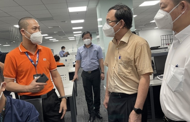 TP. Hồ Chí Minh: Duy trì sản xuất trên hết phải bảo vệ tính mạng, sức khỏe người lao động