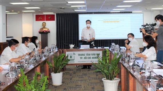 TP.Hồ Chí Minh: Sẵn sàng kịch bản xử lý tình huống khi ca mắc mới tăng cao