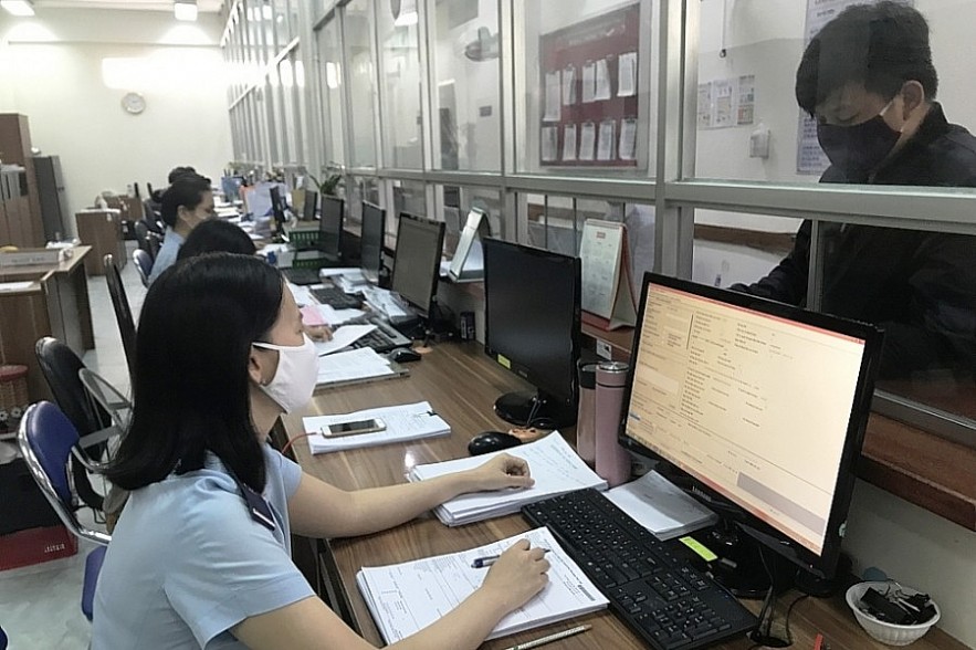 Cục Hải quan TP. Hồ Chí Minh đang triển khai chuẩn ISO 9001-2015 trong giải quyết hồ sơ, thủ tục thông quan hàng hóa. Ảnh Đỗ Doãn