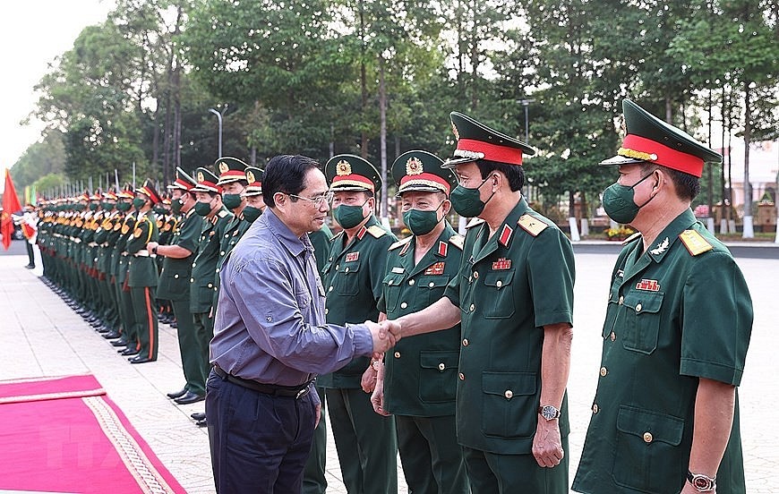 Hình ảnh Thủ tướng thăm chúc Tết cán bộ, chiến sỹ Quân khu 9
