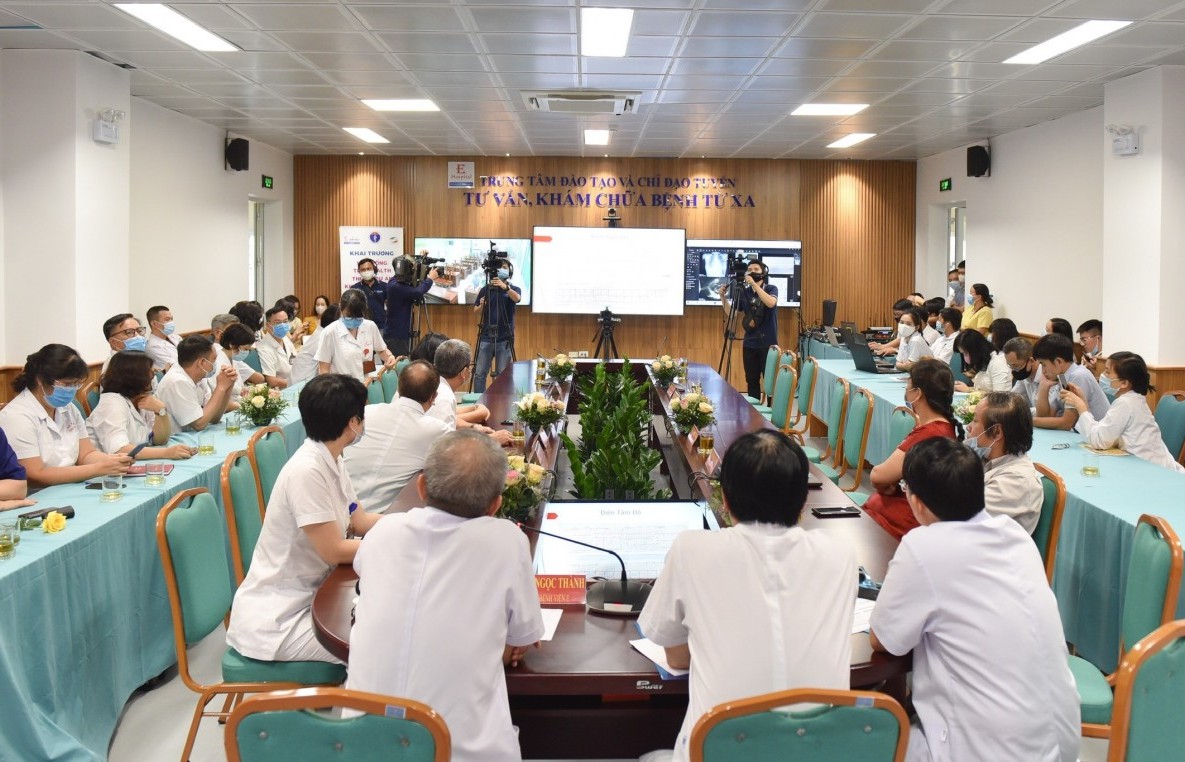 Ứng dụng công nghệ, phát triển nền y tế thông minh