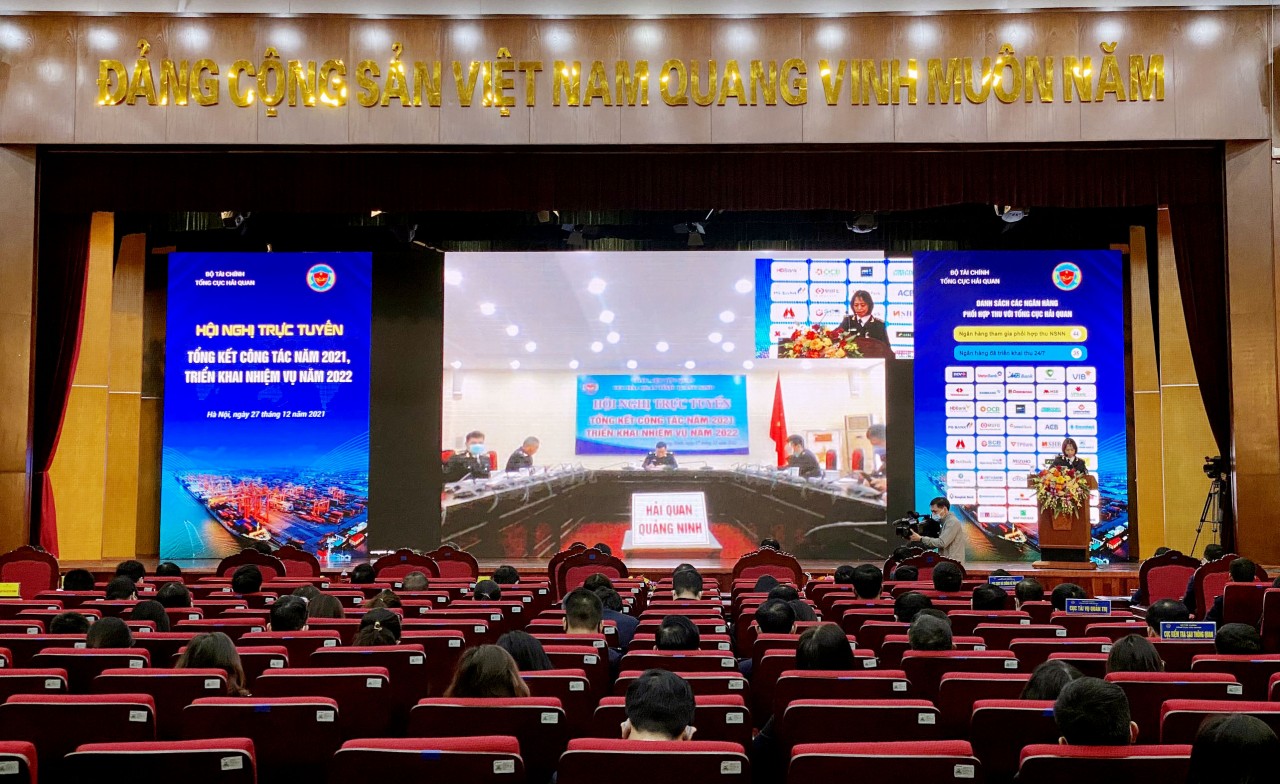 Hội nghị được tổ chức trực tuyến với 35 điểm cầu tại hải quan các tỉnh, thành phố.