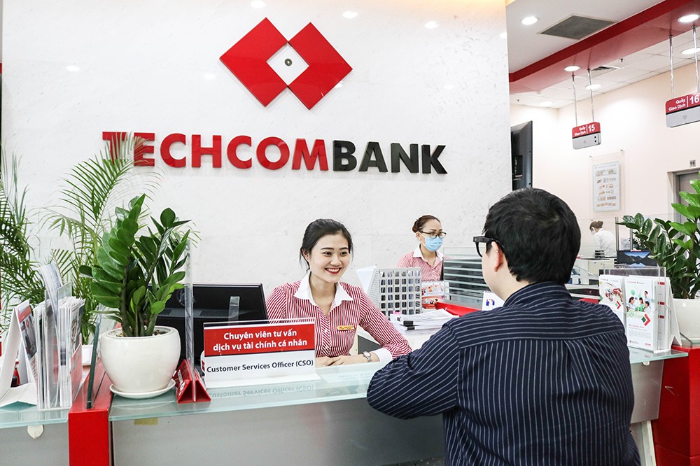 Techcombank được trao tặng 2 giải thưởng uy tín