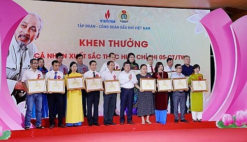 Người lao động PV GAS được tôn vinh tại Lễ phát động Tháng Công nhân năm 2022