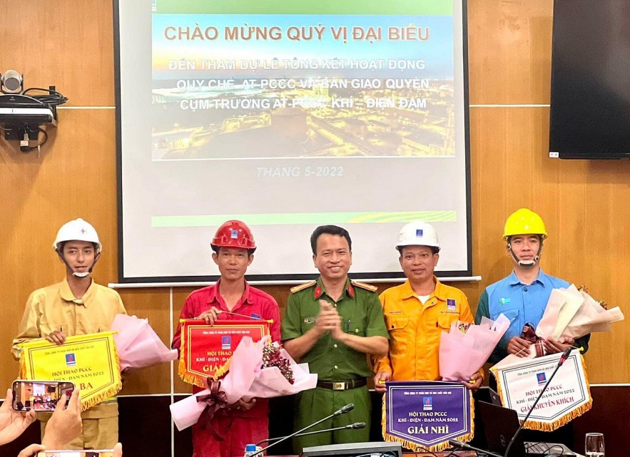 Công ty Vận chuyển khí Đông Nam Bộ tổ chức nhiều hoạt động thi đua, thể thao sôi nổi hưởng ứng Tháng Công nhân