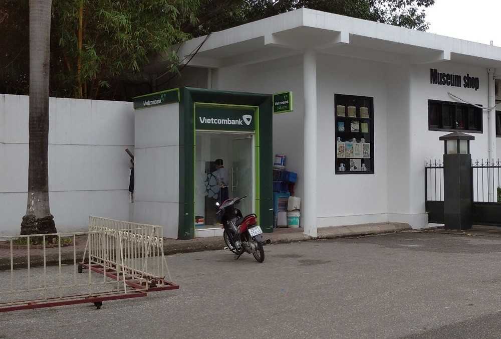 Cây ATM ngân hàng “nhàn rỗi” ngày cận Tết Nhâm Dần 2022