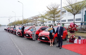 An Phát Holdings chi hơn 15 tỷ đồng cấp ô tô cho cán bộ nhân viên
