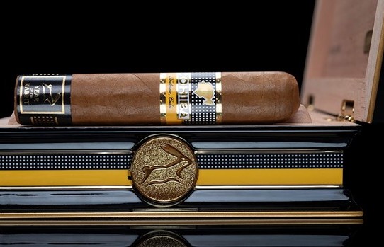 Cuba ra mắt mẫu xì gà phiên bản giới hạn để mừng Tết Nguyên đán