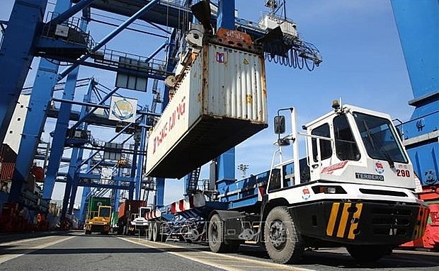 Export-import turnover hits 21.41 bln USD in first half of February