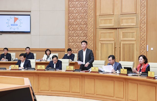 Thủ tướng chủ trì phiên họp Chính phủ chuyên đề xây dựng pháp luật tháng 1/2023 - Ảnh 4.