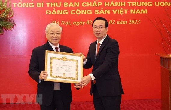 Lễ trao Huy hiệu 55 năm tuổi Đảng tặng Tổng Bí thư Nguyễn Phú Trọng