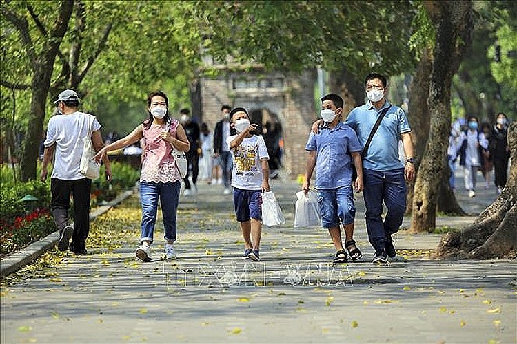 Thời tiết ngày 10/4: Cả nước ngày nắng đẹp, chiều tối có mưa rào và dông