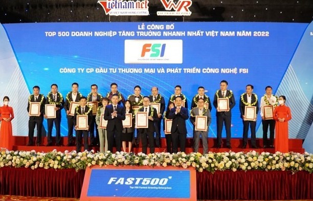 Vietnam’s 500 fastest-growing companies honoured