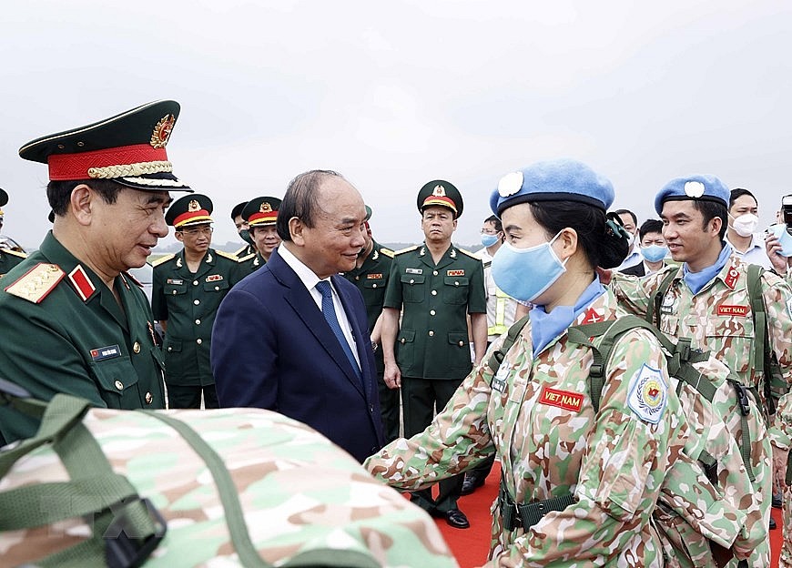Chủ tịch nước dự lễ xuất quân các lực lượng tham gia gìn giữ hòa bình