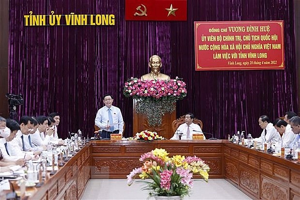 Chủ tịch Quốc hội làm việc với Ban Thường vụ Tỉnh ủy Vĩnh Long