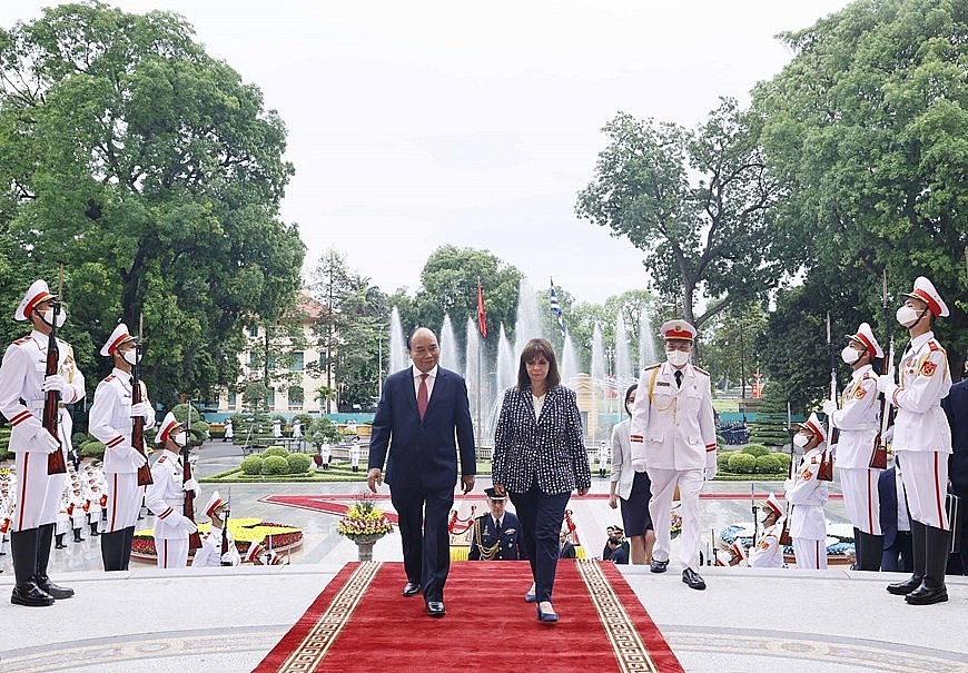 Hình ảnh Chủ tịch nước chủ trì lễ đón Tổng thống Hy Lạp