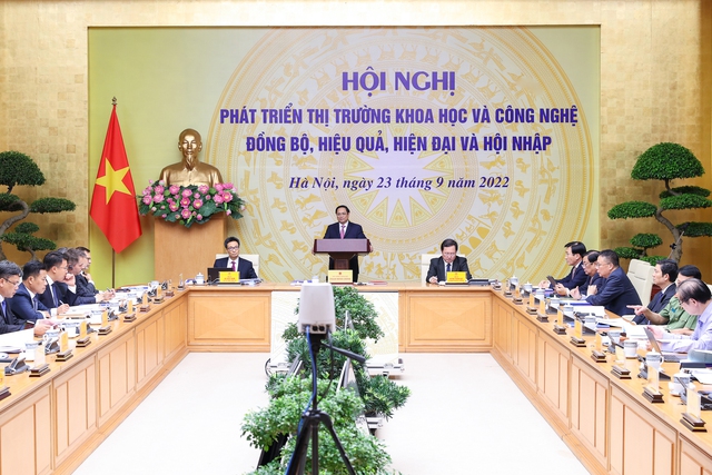 Thủ tướng nêu 6 nhóm nhiệm vụ, giải pháp để thị trường KHCN phát triển đồng bộ, hiệu quả, hiện đại và hội nhập - Ảnh 2.