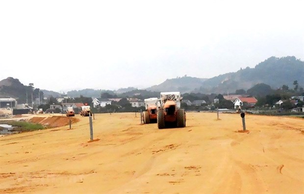 Nearly 360 million USD allocated for North-South Expressway project’s phase 2 hình ảnh 1 Nearly 360 million USD allocated for North-South Expressway project’s phase 2 hinh anh 1