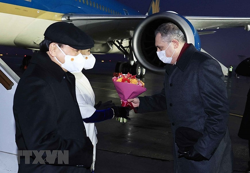 Chủ tịch nước Nguyễn Xuân Phúc đến thủ đô Moskva, thăm chính thức Liên bang Nga