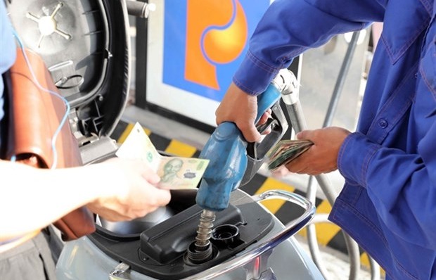 Ministry continues to consider adjusting costs of petrol
