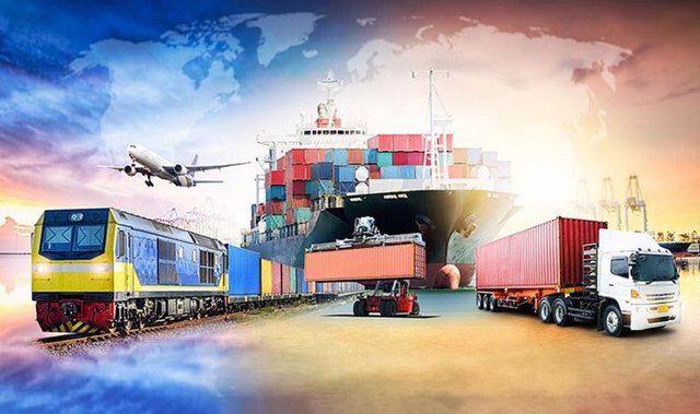 Vietnamese economy sees positive import and export data - Ảnh 1.