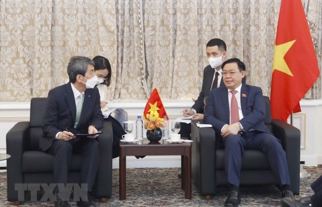 Chủ tịch Quốc hội tiếp lãnh đạo một số tập đoàn kinh tế của Hàn Quốc