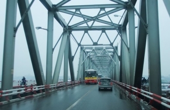 Phân luồng tổ chức giao thông phục vụ công tác kiểm định cầu Chương Dương