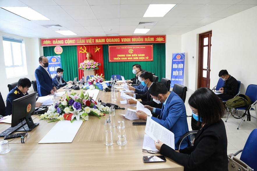 Cục Thuế Quảng Ninh tổ chức hội nghị triển khai chỉ đạo của UBND tỉnh về thời hạn triển khai hóa đơn điện tử