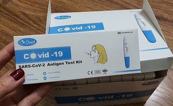 Loạn giá kit test Covid-19, Hà Nội hoả tốc chỉ đạo