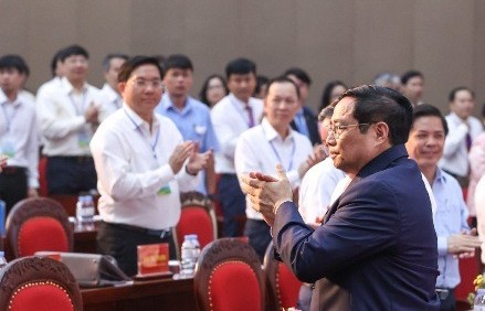 Thủ tướng Phạm Minh Chính đối thoại trực tiếp với nông dân